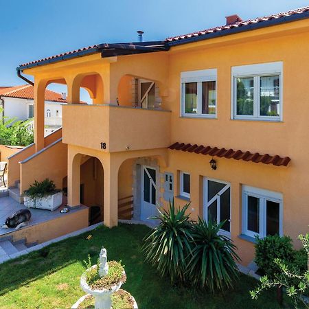 Beautiful Apartment In Crikvenica With Kitchen Exterior foto